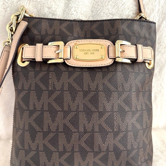 Michael Kors Black and Tan Crossbody Bag - Picture 2 of 8